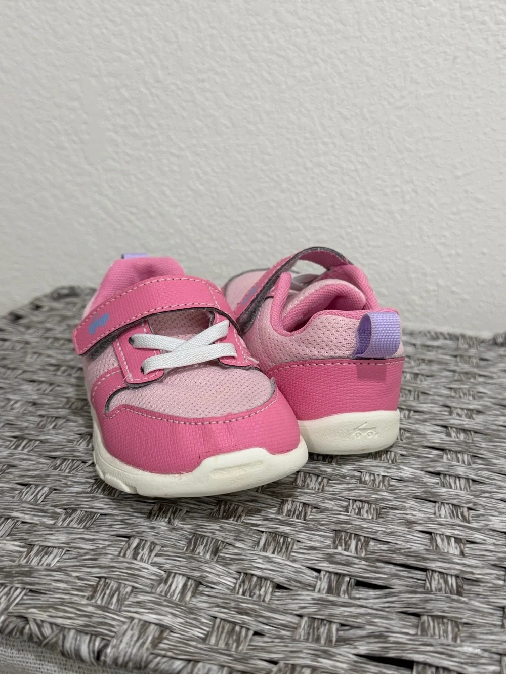 N/A cute pink